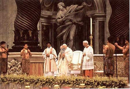 Jan Paweł II i nadużycia liturgiczne. Bazylika św. Piotra. Synod dla Oceanii, 1999 r.