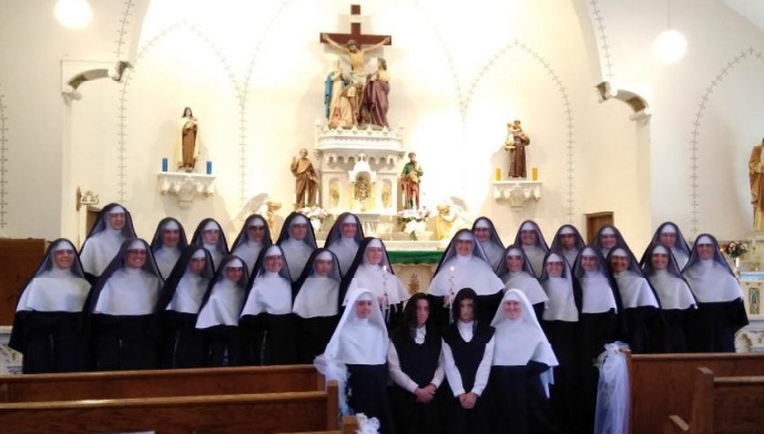 Siostry Zgromadzenia Matki Bożej wróciły do Omaha ze swoich różnych klasztorów