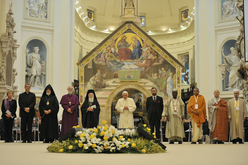 Zjazd apostatów i pogan, Asyż 2011 r.
